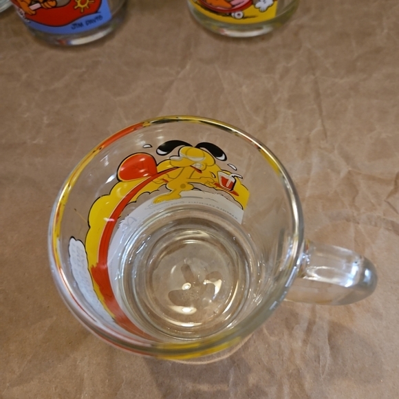 McDonald's Garfield Glass Coffee Mugs Set Of 7 Jim Davis Odie 1978 - Picture 3 of 7